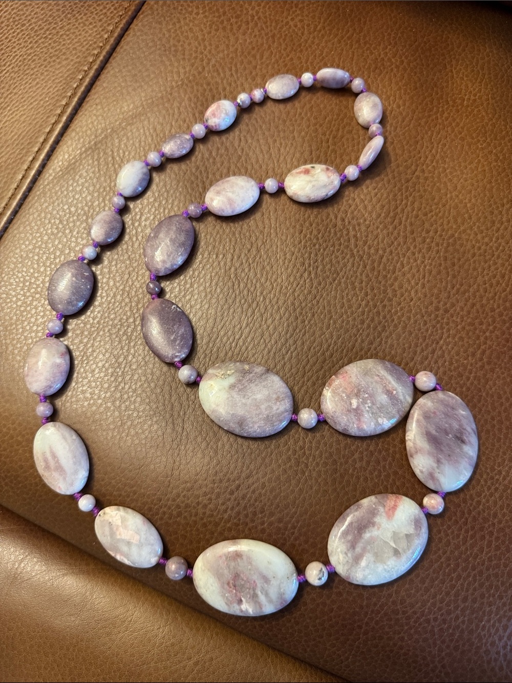 Vintage hyacinth jasper graduated beaded necklace